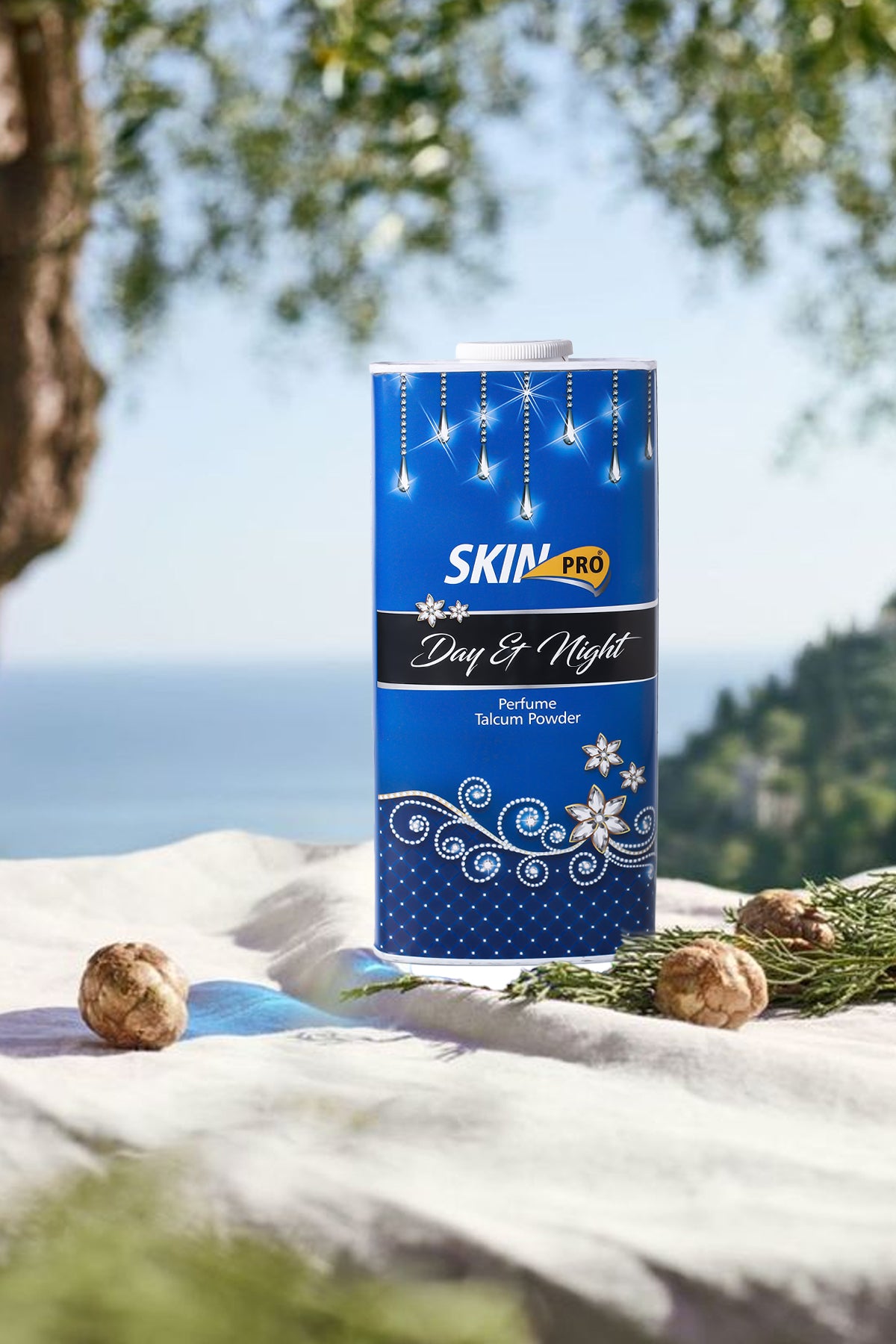 Skin Pro Day & Night Perfume Talcum Powder